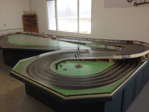 1:24 scale slot car racing in Woddstock Ontario
