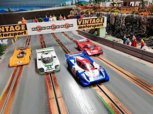 1-32-slot-car-racing-in-Rawdon-Quebec-MMRC---CCMM