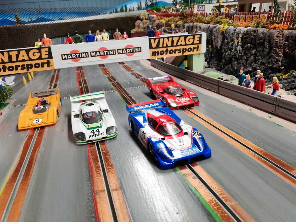 1-32-slot-car-racing-in-Rawdon-Quebec-MMRC—CCMM 1-32-slot-car-racing-in-Rawdon-Quebec-MMRC---CCMM